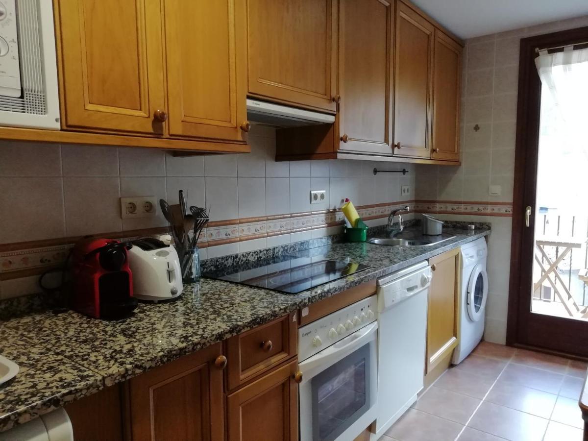 Apartamento Familiar Con Vistas Y Garage La Portiecha Sallent de Gállego Exterior foto